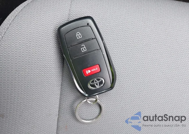 7MUFBABG0RV044875: 43990325