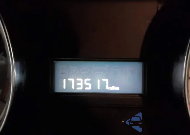 2C4RDGBG7GR236840: 43990331