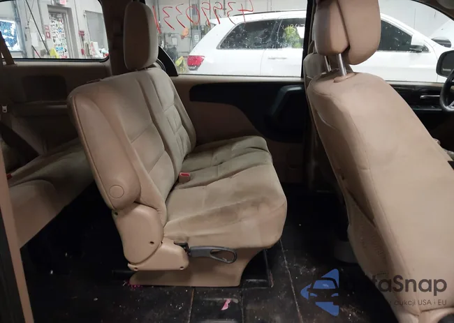 2C4RDGBG7GR236840: 43990331