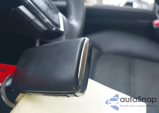 JM3KFACM3L0743887: 43990348