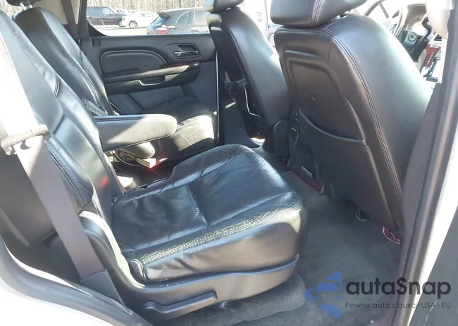 1GYFK638X7R212087: 43990391