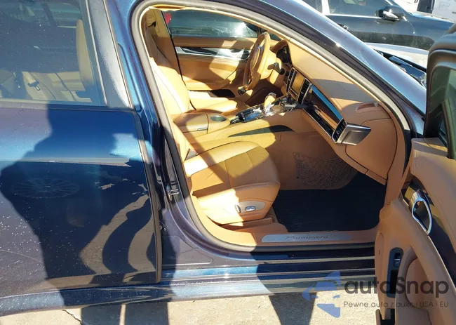 WP0AA2A7XBL013400: 43990393