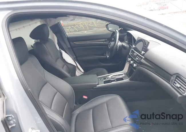 1HGCV3F2XNA023801: 43990439