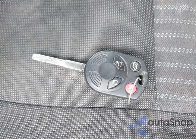 1FTYR1ZM9JKA03439: 43990463