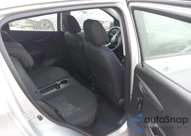 KL8CA6SA9GC542220: 43990468