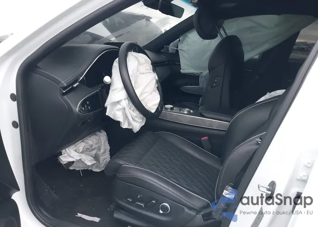 5NMMCDTC1SH024106: 43990539