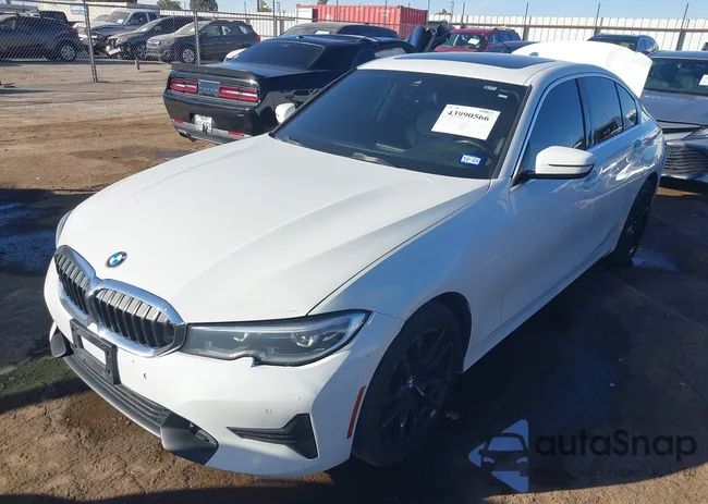 3MW5R7J04L8B20636: 43990566