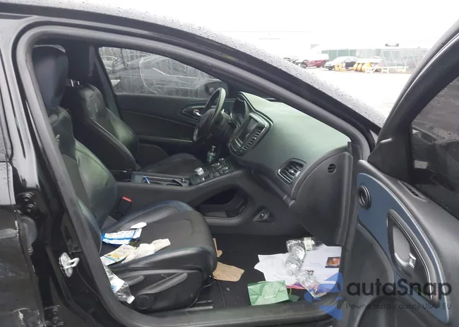 1C3CCCBG3FN517745: 43990632