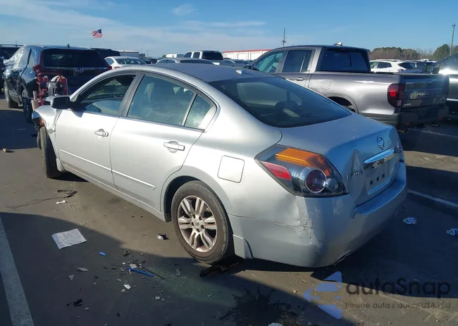 1N4AL2AP5AC109305: 43990651