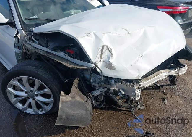 WAUC8AFC8JN023900: 43991700