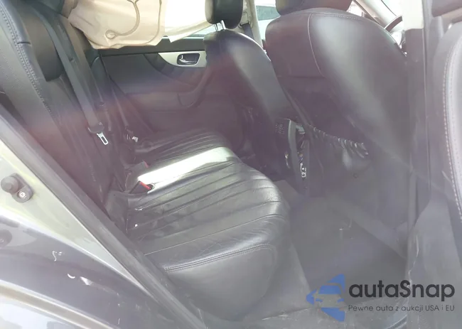 JN8CS1MUXHM143749: 43991728