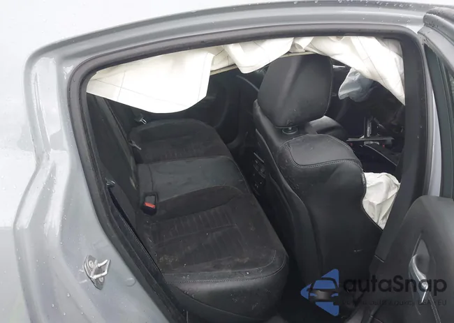 2C3CDXCT7MH656993: 43991790