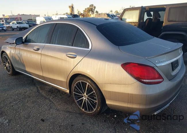 55SWF8DB0KU304712: 43991871