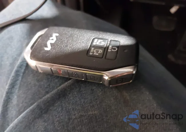 KNDNE5H3XP6224497: 43991879