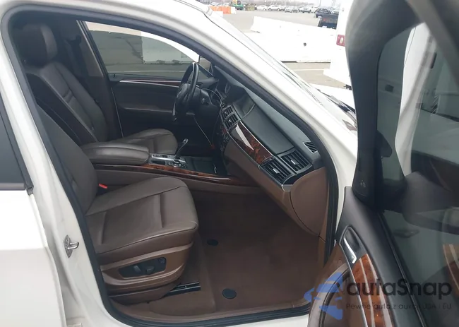 5UXZV4C58D0B02225: 43991907