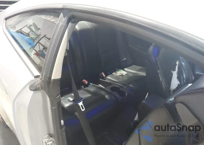 1G2ZH18N574256177: 43991967