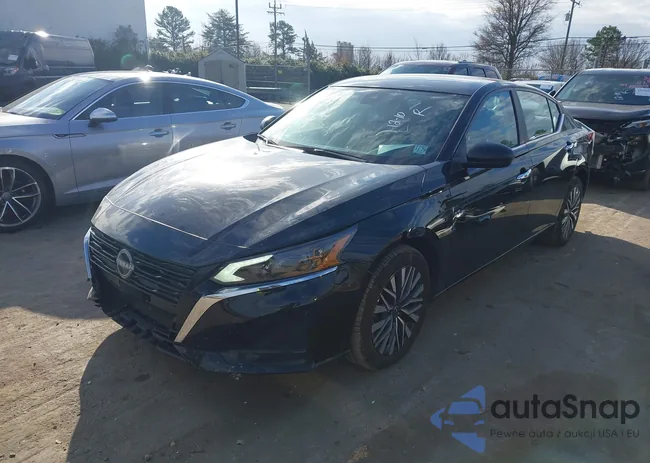 1N4BL4DW3SN326845: 43992048