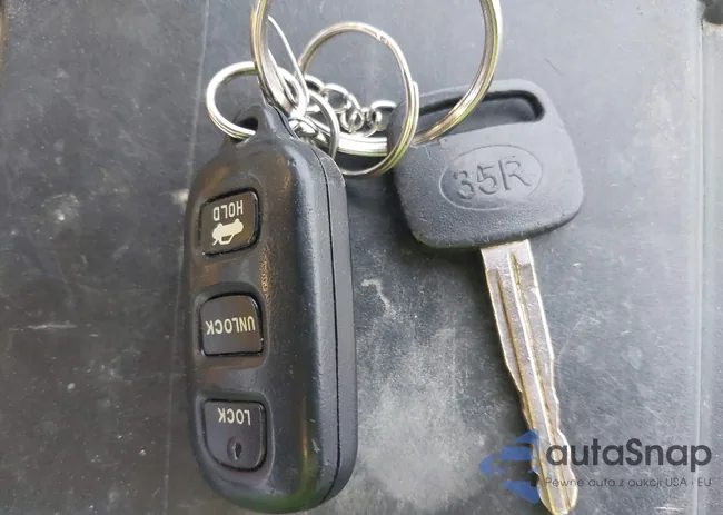 4T1BE32K84U837762: 43992074