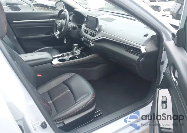 1N4BL4CV6RN364086: 43992104