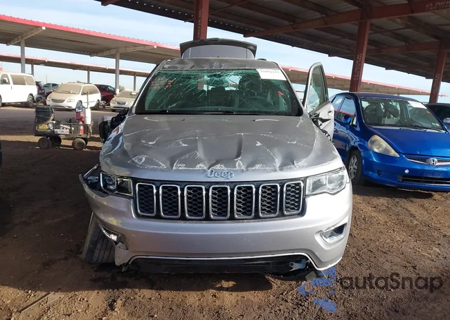 1C4RJFAG9HC913823: 43992157