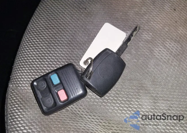 1FADP3F26DL372766: 43992158