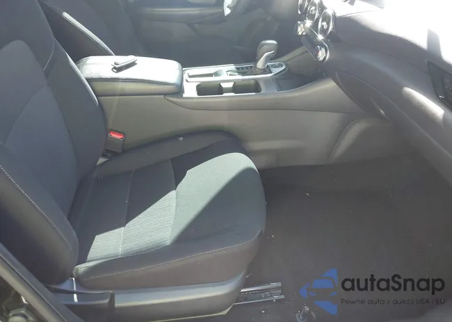 3N1AB8CV9RY243297: 43992198