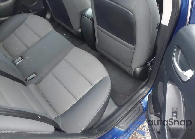 3KPFL4A79JE205748: 43992206