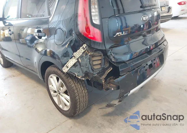 KNDJP3A5XJ7517567: 43992224