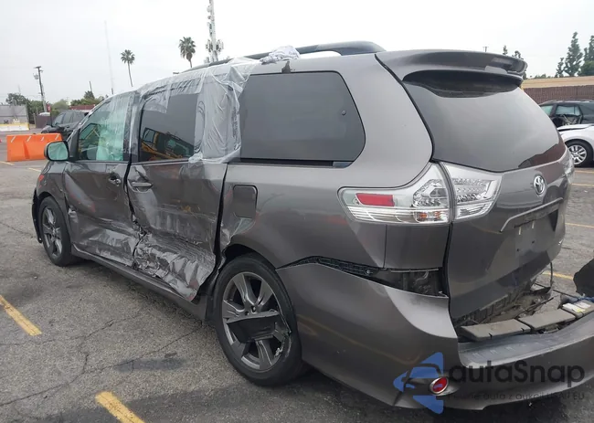 5TDXZ3DCXHS879588: 43992267