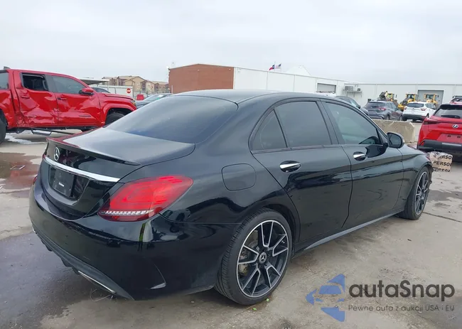 WDDWF8DB5LR526973: 43992270