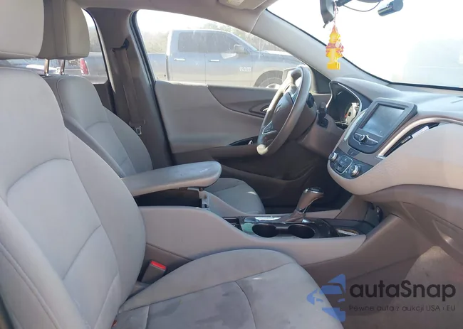 1G1ZB5STXGF297221: 43991296