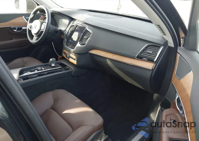 YV4L12PNXP1964744: 43991335