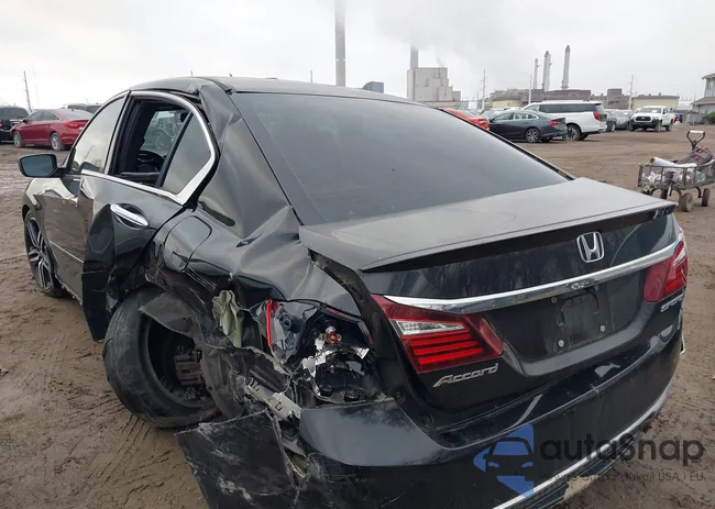 1HGCR2F58HA270330: 43991398