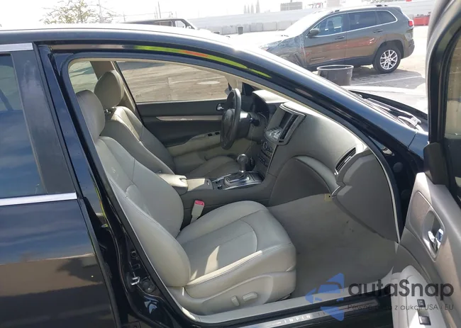 JN1CV6AP8DM301212: 43991520