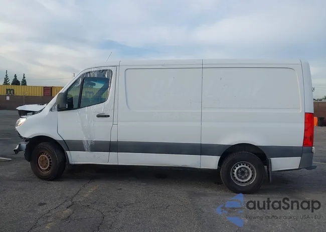 WD3PF0CD7KP027292: 43991683