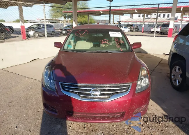 1N4AL2AP5BN401770: 43992730