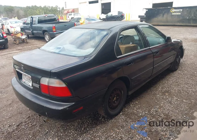 1HGCD5695TA228600: 43992767