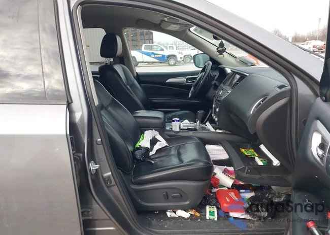 5N1DR2MMXHC631828: 43992806