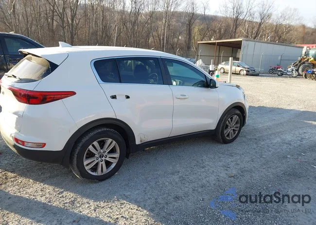 KNDPM3AC3H7164648: 43992808