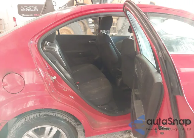 1G1JC5SB3D4123600: 43992843