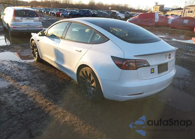 5YJ3E1EC8PF559492: 43992858