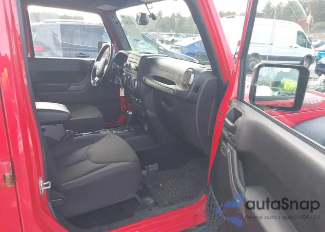 1C4BJWDG3HL602238: 43992861