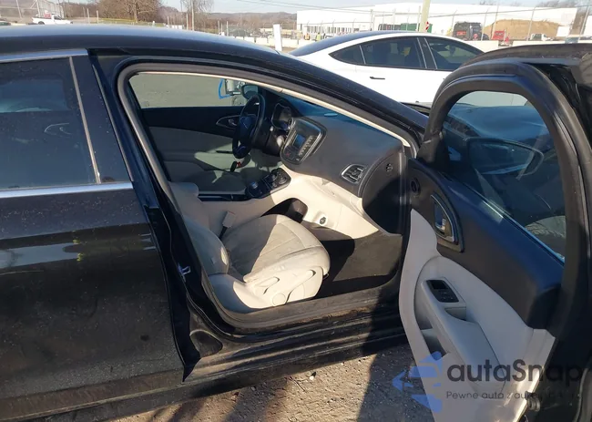 1C3CCCAB8FN534921: 43992864