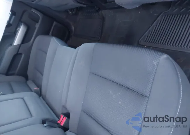 3GCUKREC1JG363553: 43992868