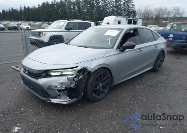 2HGFE2F55PH556256: 43992901