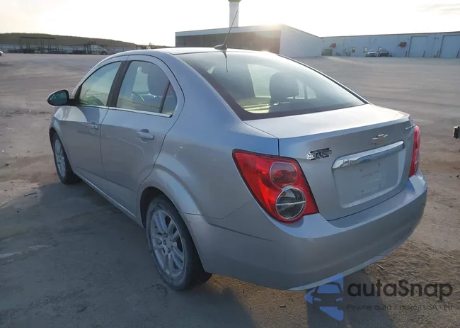 1G1JC5SH2D4117596: 43992935