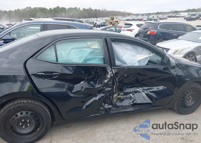 2T1BURHE3JC011826: 43992966