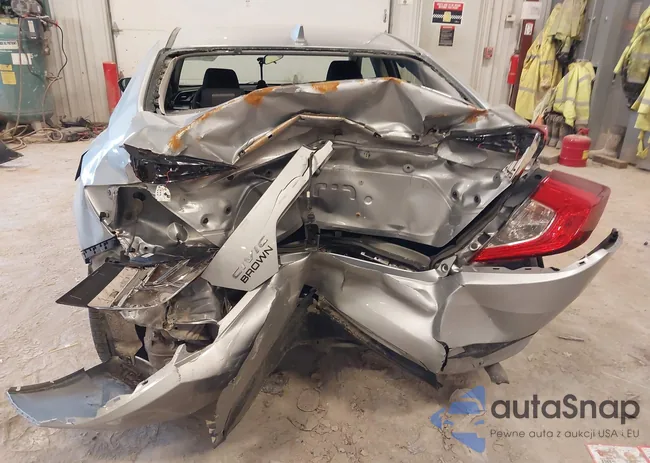 19XFC1F3XGE038099: 43992968