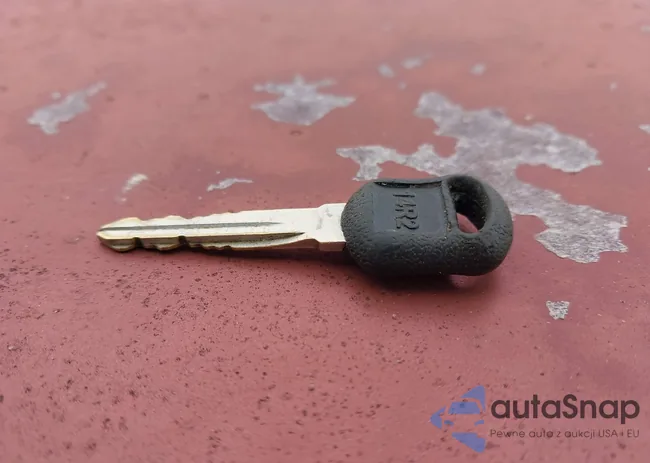 1GCEK19R1WE136110: 43992976