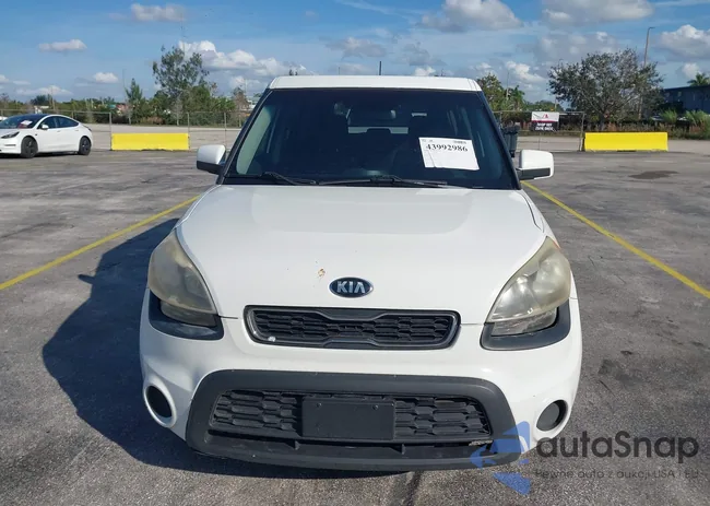 KNDJT2A53D7562733: 43992986